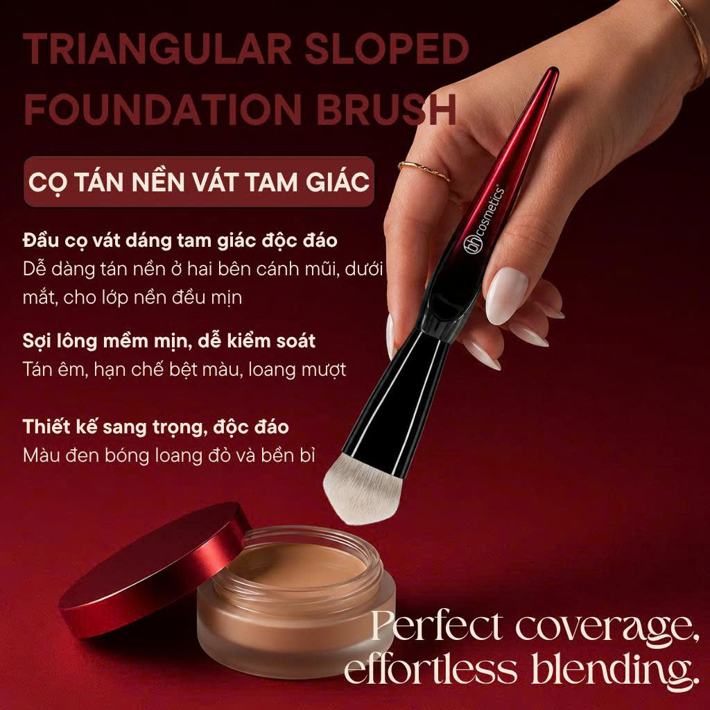 Cọ Tán Nền Vát Tam Giác BH Cosmetics Triangular Sloped Foundation Brush BH009